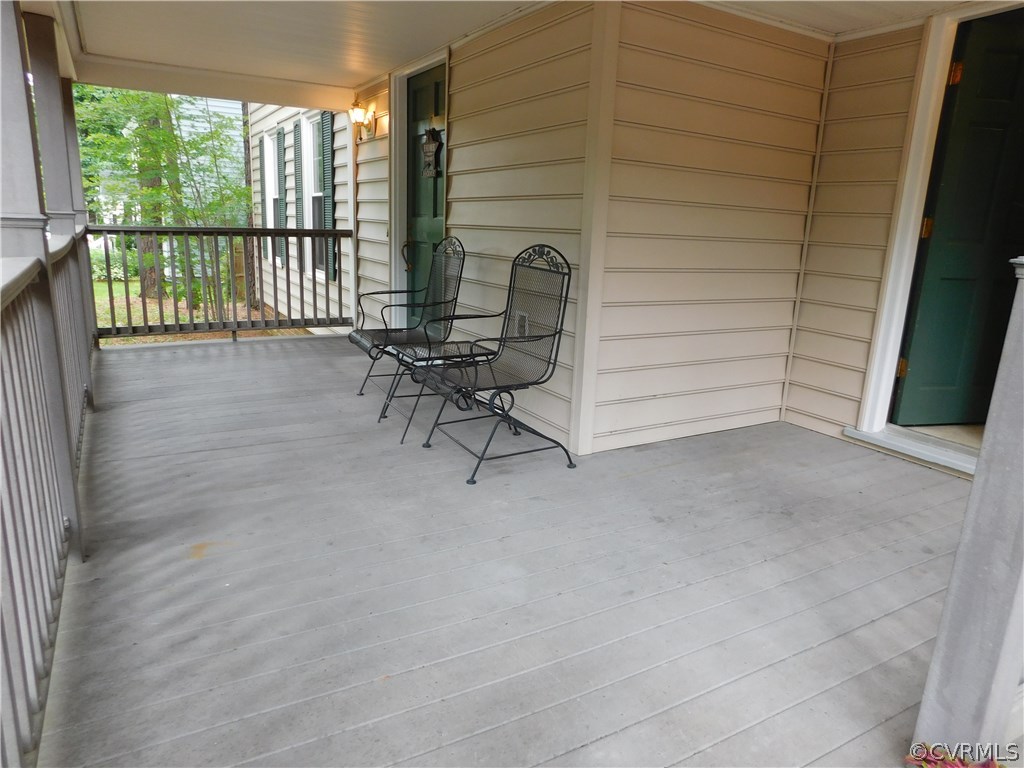 4509 Fordham Road North Chesterfield, VA 23236 - Photo 3 of 22 Gallery Image 3