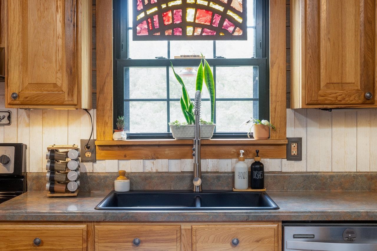 4679 Mountain Farm Road Elkton, VA 22827 - Photo 12 of 75