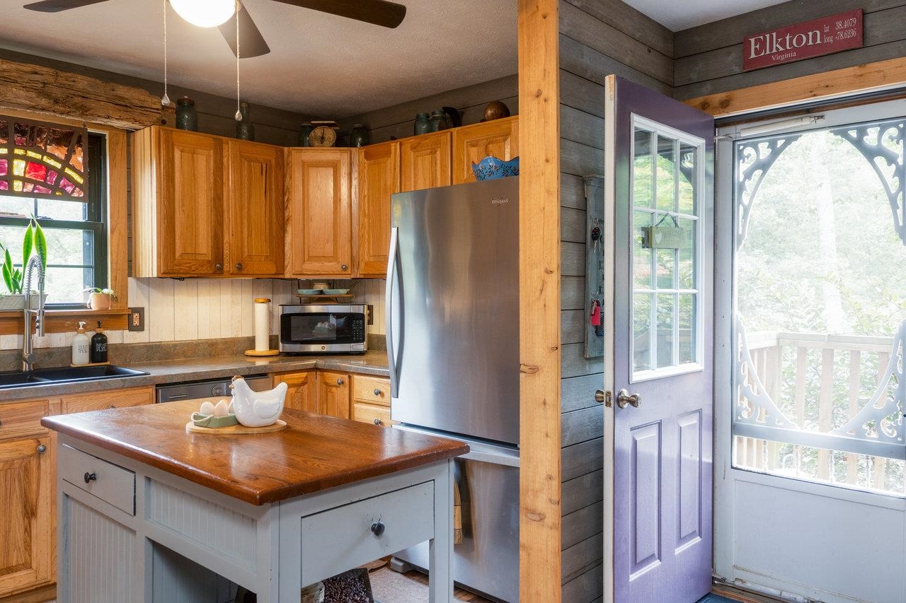 4679 Mountain Farm Road Elkton, VA 22827 - Photo 20 of 75