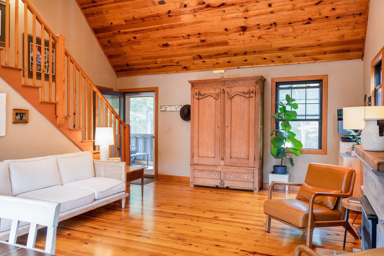 4679 Mountain Farm Road Elkton, VA 22827 - Photo 6 of 75