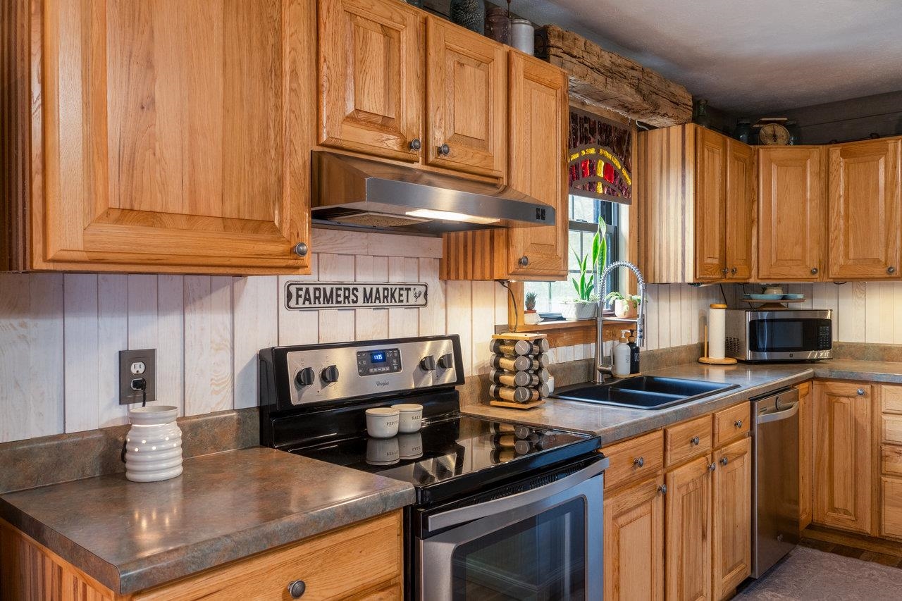 4679 Mountain Farm Road Elkton, VA 22827 - Photo 10 of 75