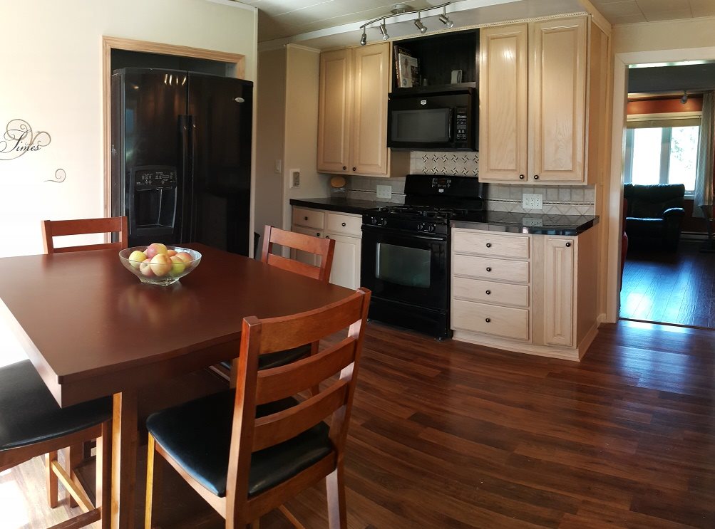 190 Elm Grove Road Bluffton, IN 46714 - Photo 8 of 29 Gallery Image 8