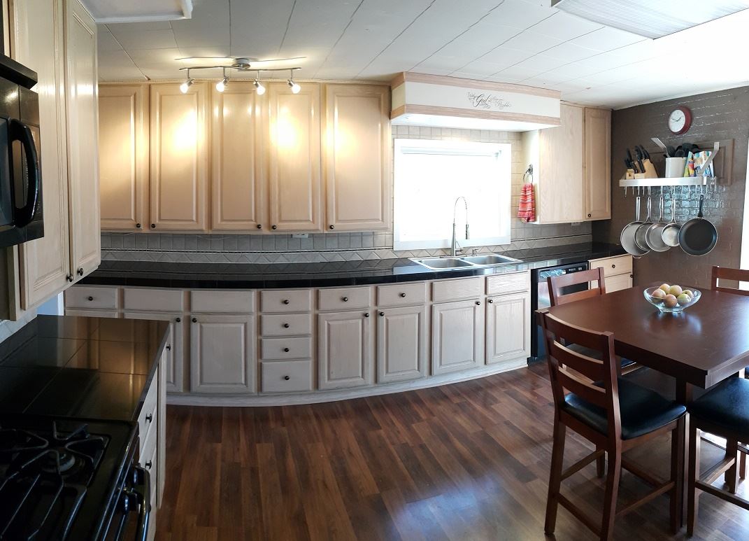 190 Elm Grove Road Bluffton, IN 46714 - Photo 9 of 29 Gallery Image 9