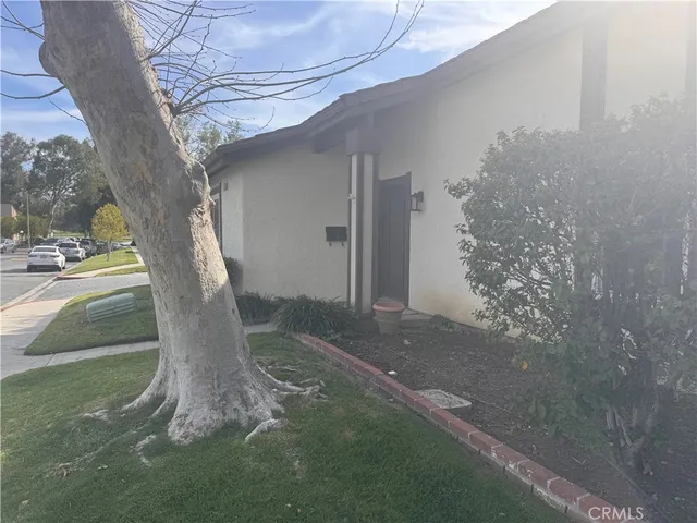 $2,875 | 25761 Player Drive, Valencia, CA 91355