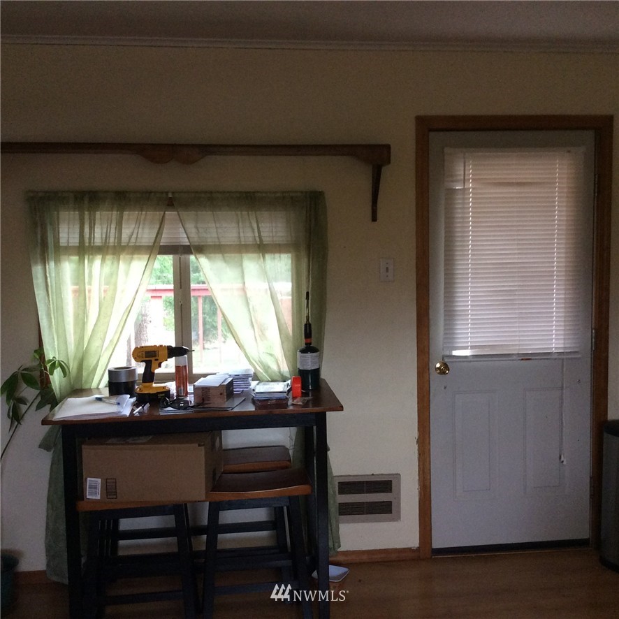 102 Lebam Road Raymond, WA 98577 - Photo 10 of 10 Gallery Image 10