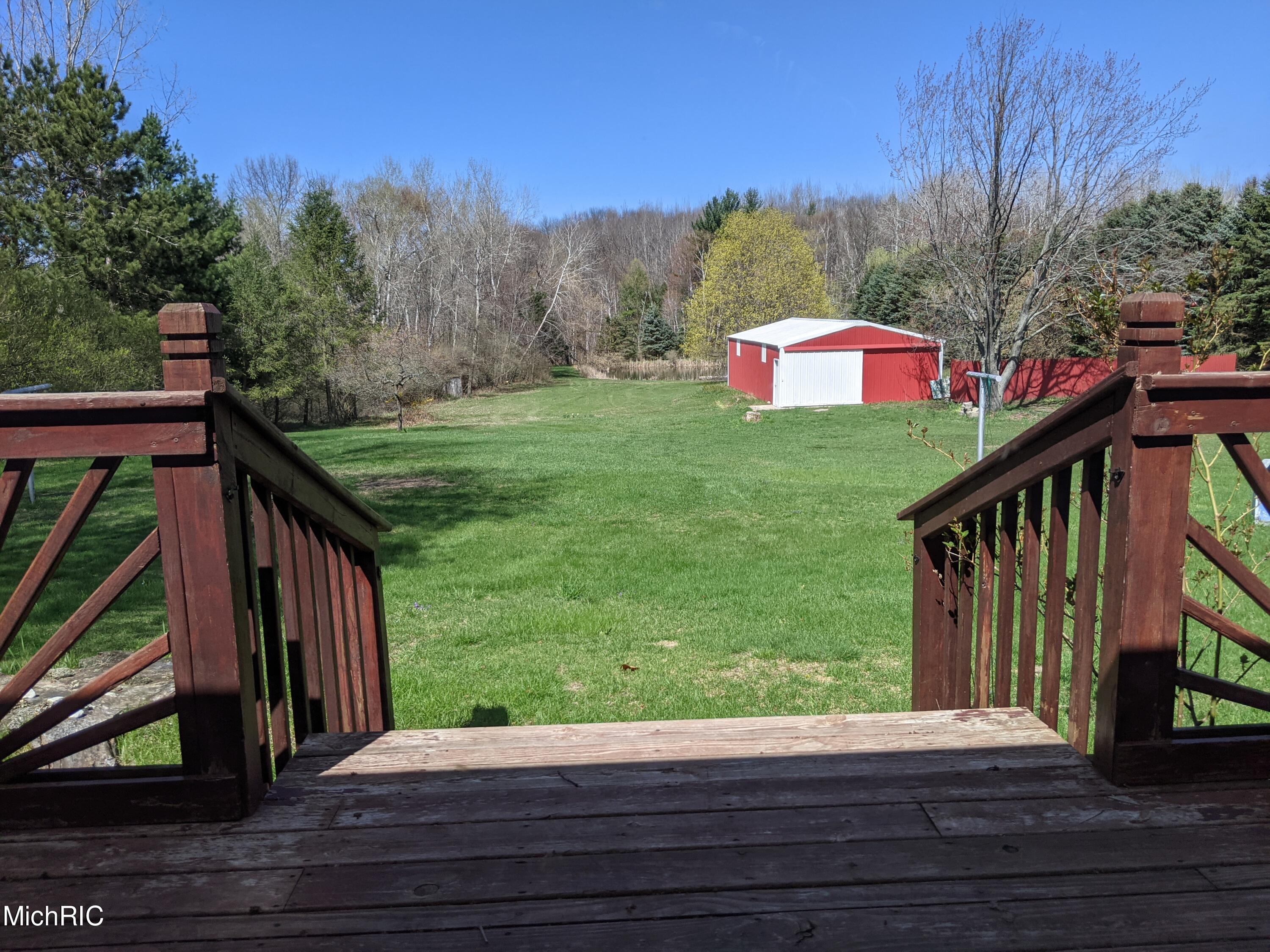 530 East Preuss Road Manistee, MI 49660 - Photo 14 of 59 PXL_20210417_185231427