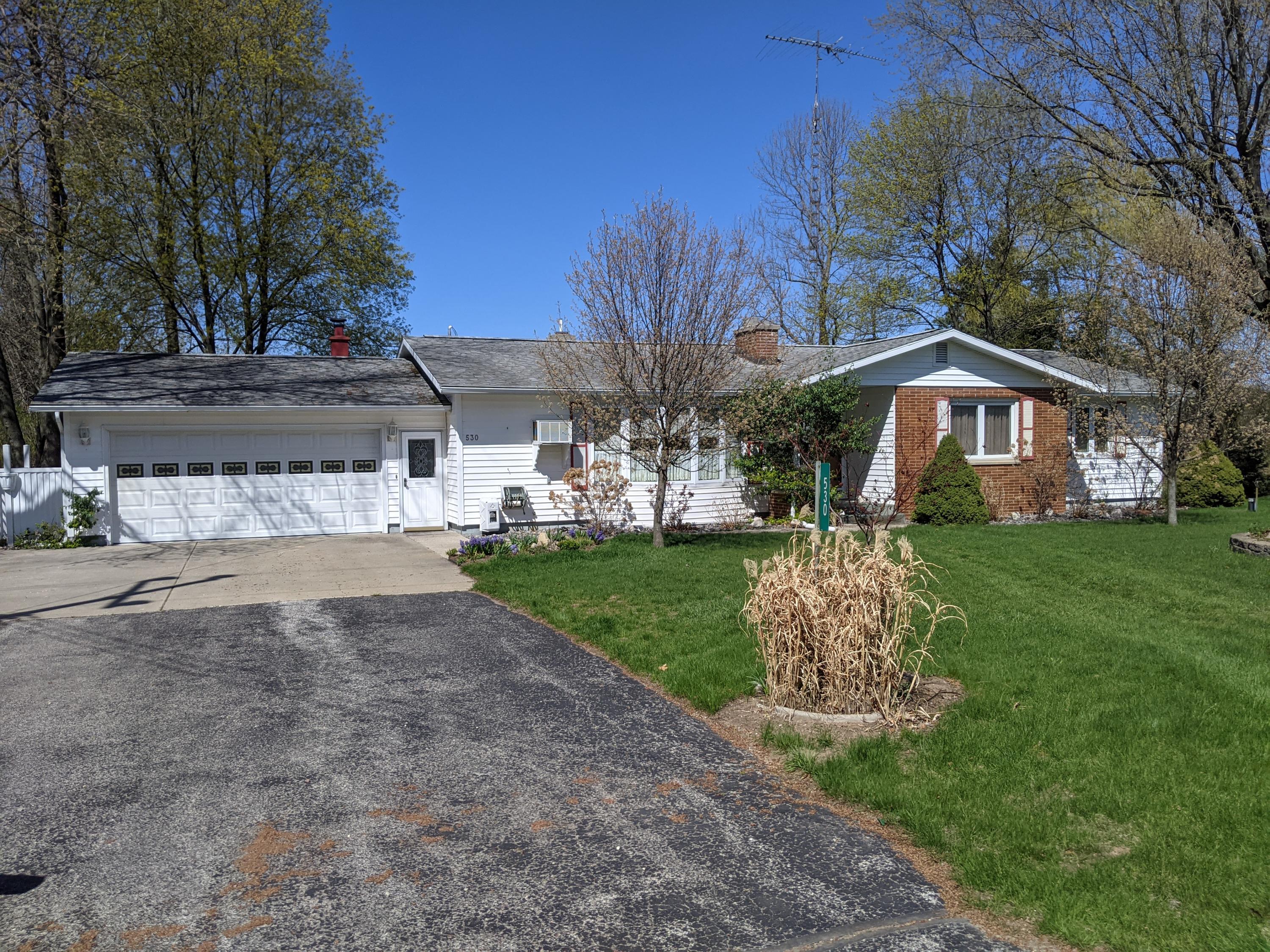 530 East Preuss Road Manistee, MI 49660 - Photo 2 of 59 PXL_20210417_192527714