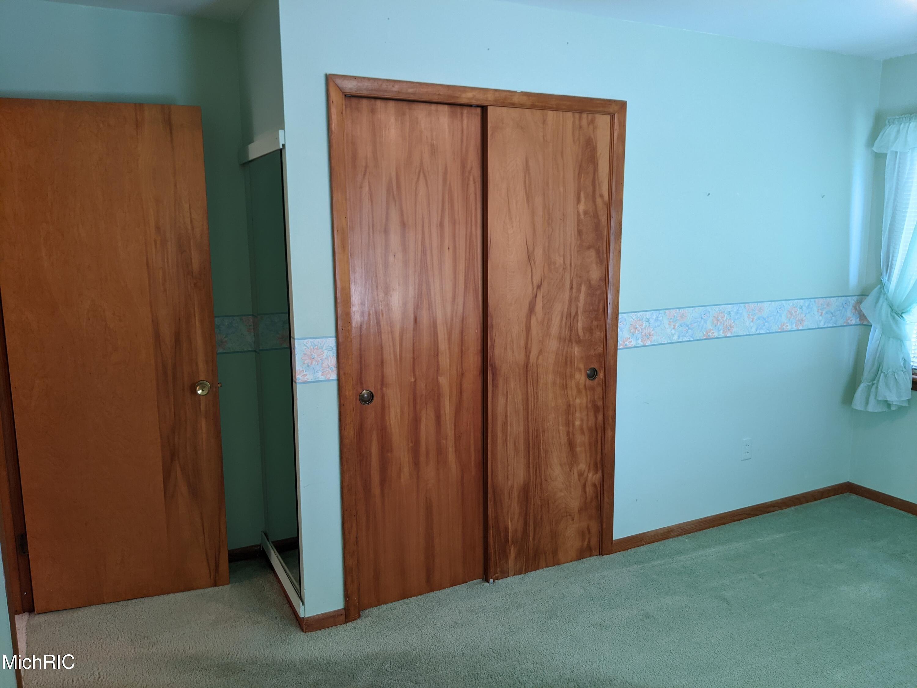 530 East Preuss Road Manistee, MI 49660 - Photo 30 of 59 PXL_20210417_184238462