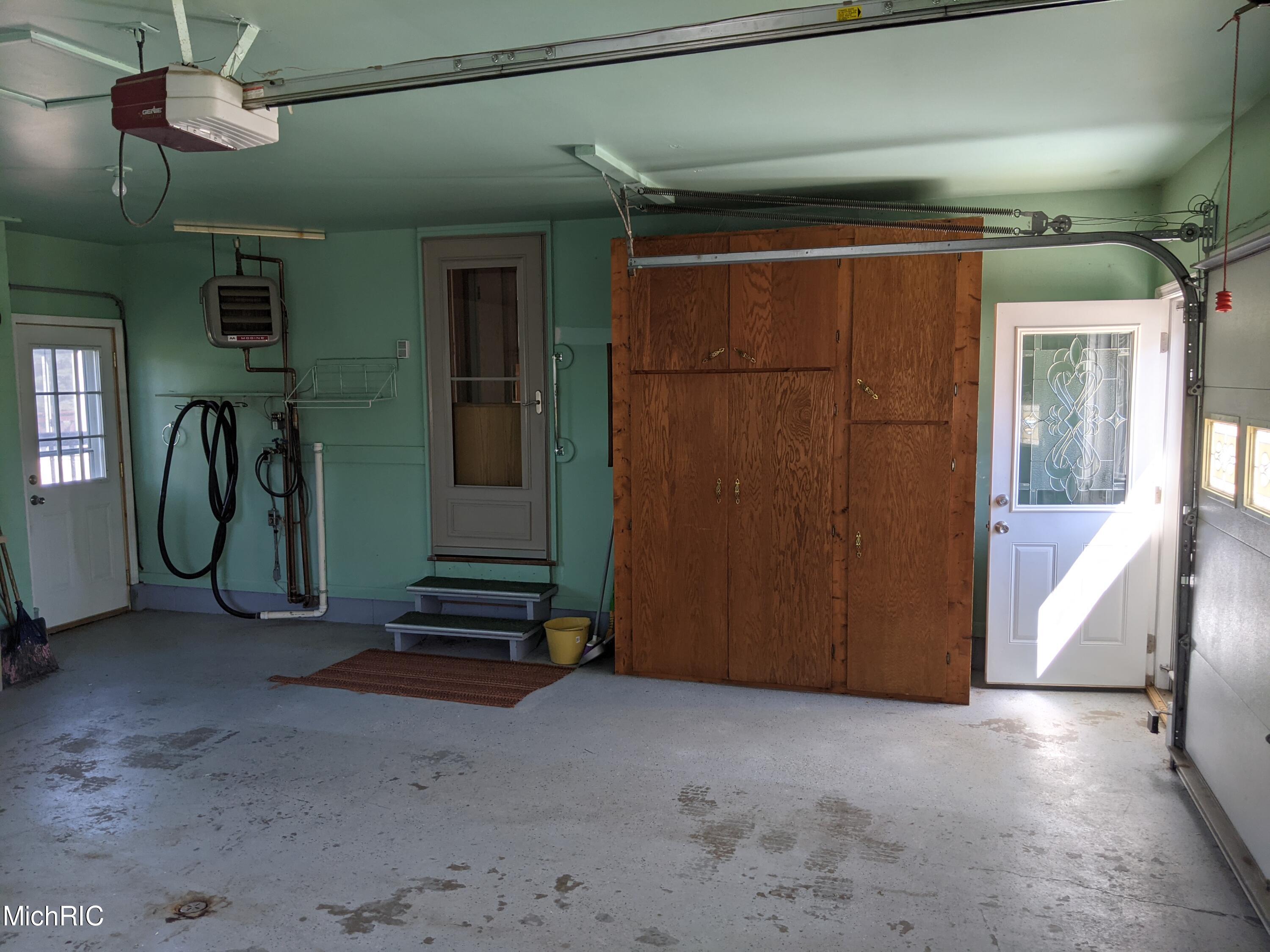 530 East Preuss Road Manistee, MI 49660 - Photo 47 of 59 PXL_20210417_192132941