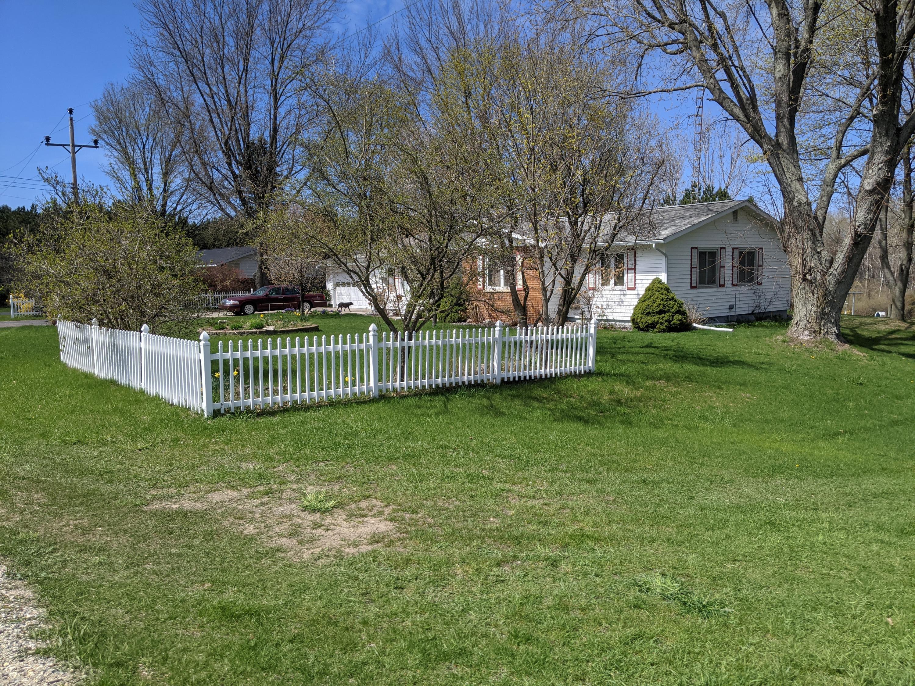 530 East Preuss Road Manistee, MI 49660 - Photo 5 of 59 PXL_20210417_182918790
