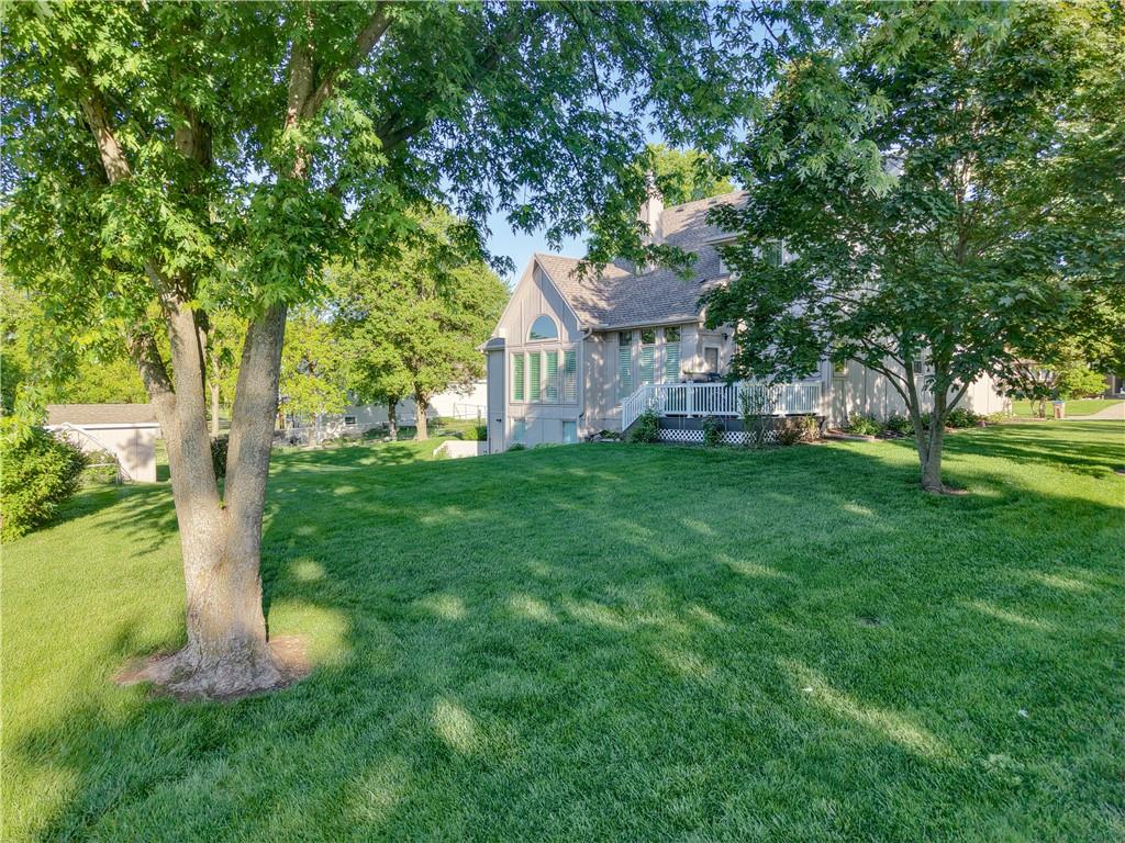 602 Ridgewood Drive Raymore, MO 64083 - Photo 34 of 41