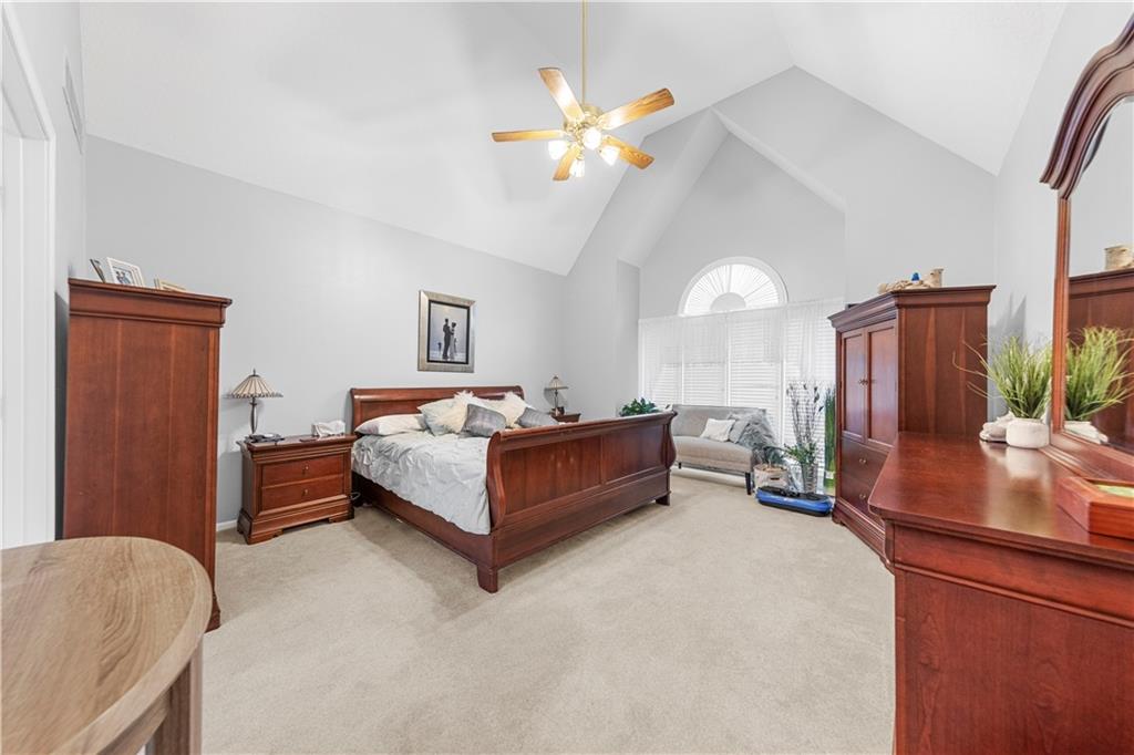 602 Ridgewood Drive Raymore, MO 64083 - Photo 5 of 41