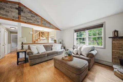 $599,900 | 12 Campbell Drive, Pelham, NH 03076