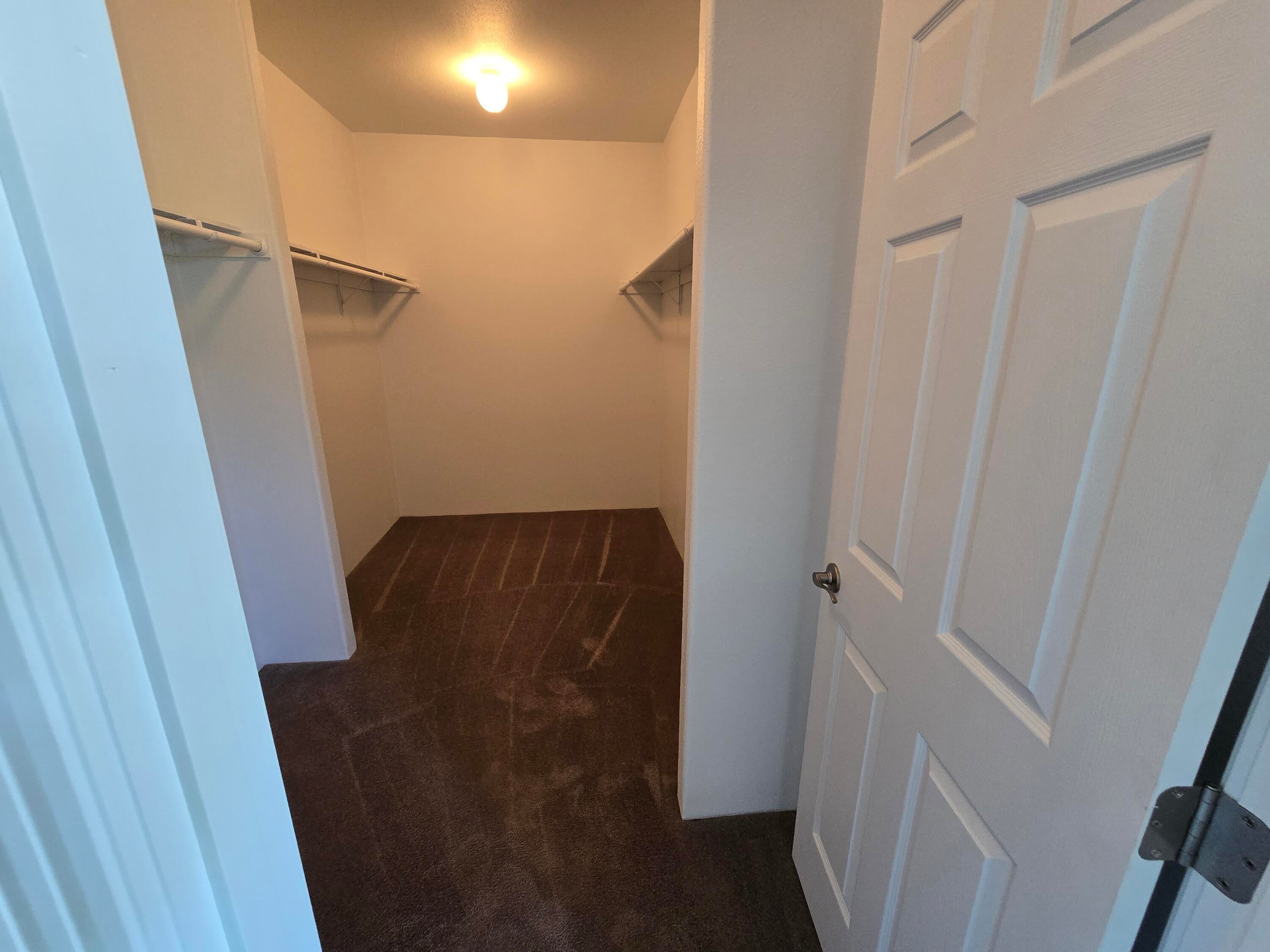 240 Homewood Road Grants Pass, OR 97527 - Photo 22 of 38 20250804_153642