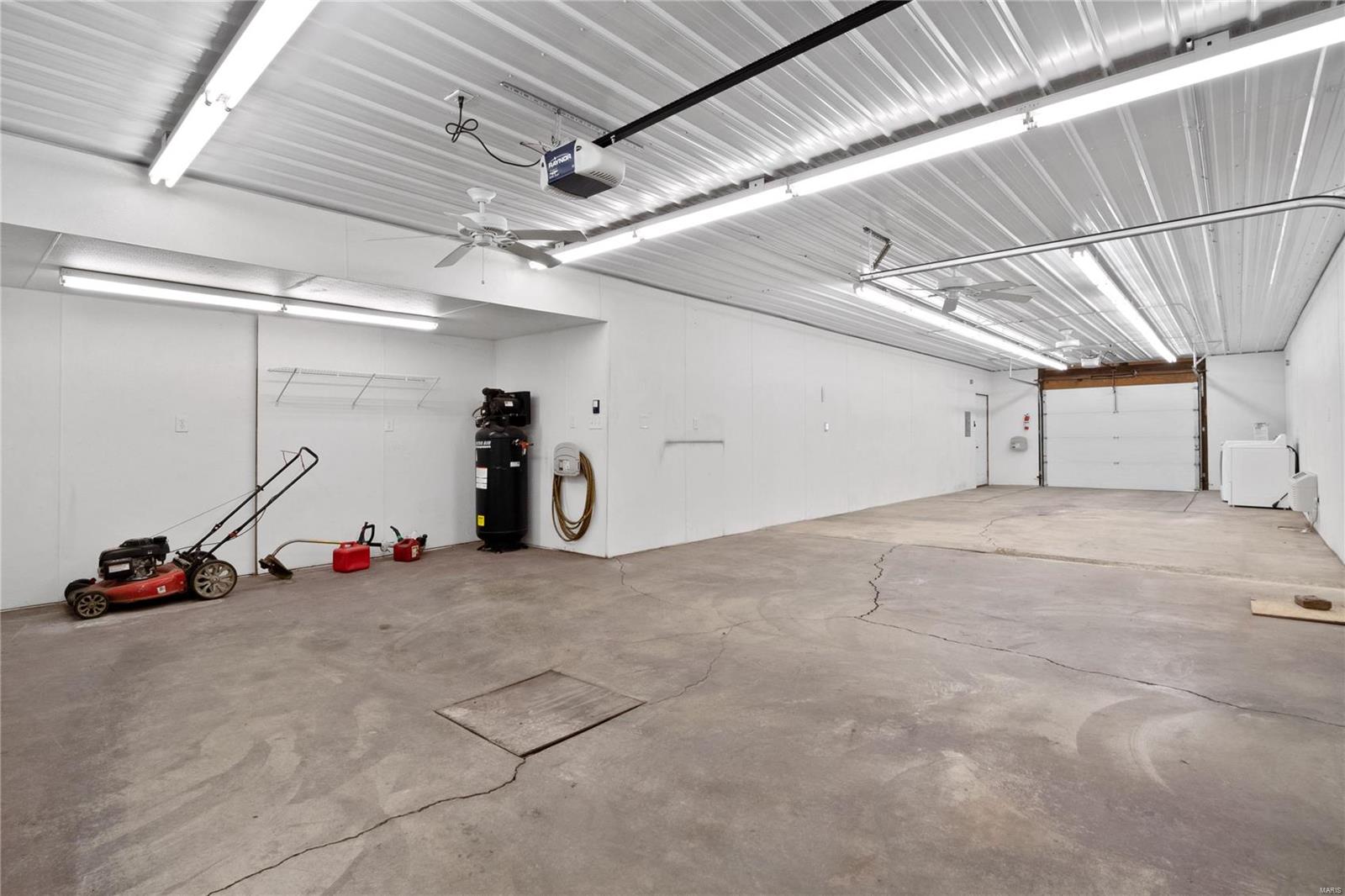 5459 2nd Street Waterloo, IL 62298 - Photo 23 of 30 Gallery Image 23