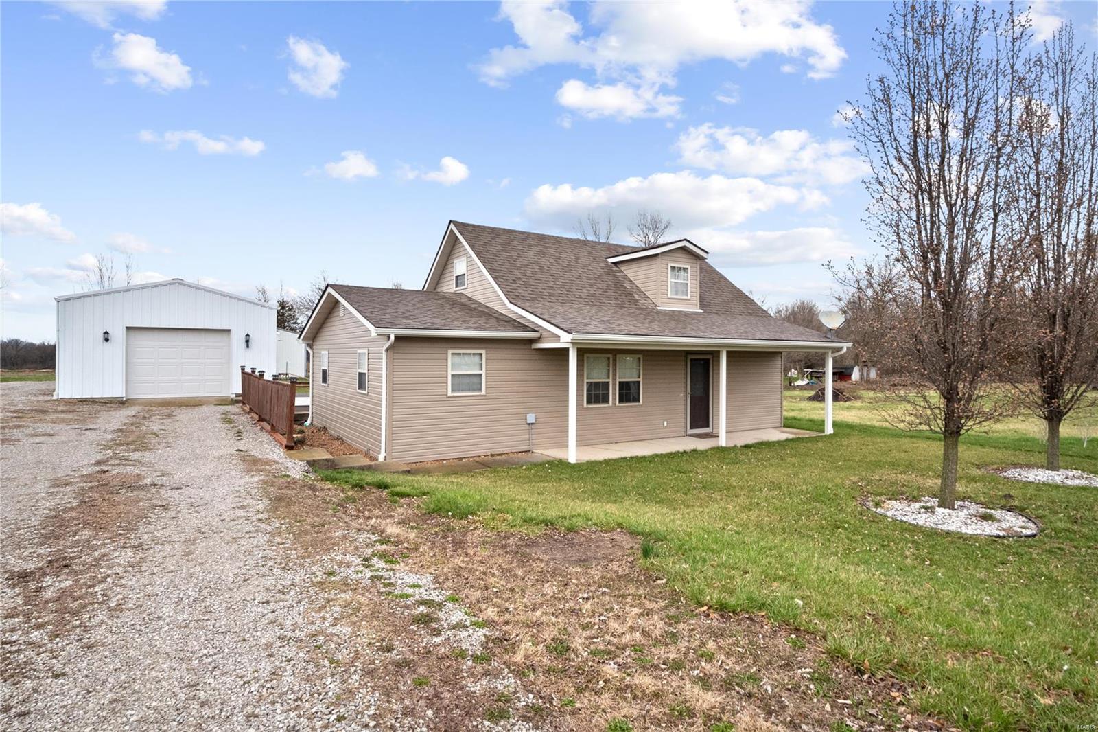 5459 2nd Street Waterloo, IL 62298 - Photo 3 of 30 Gallery Image 3