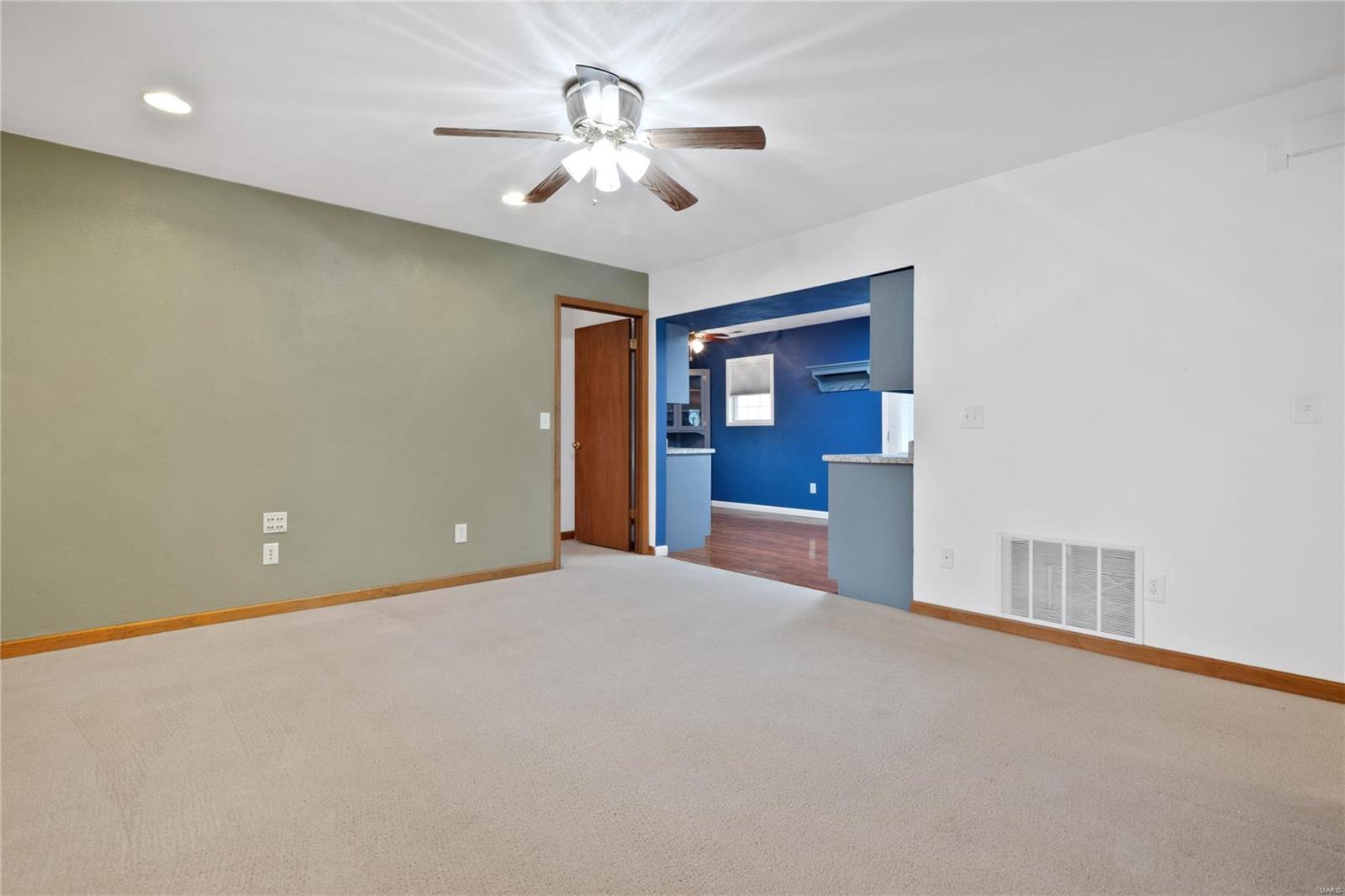 5459 2nd Street Waterloo, IL 62298 - Photo 4 of 30 Gallery Image 4