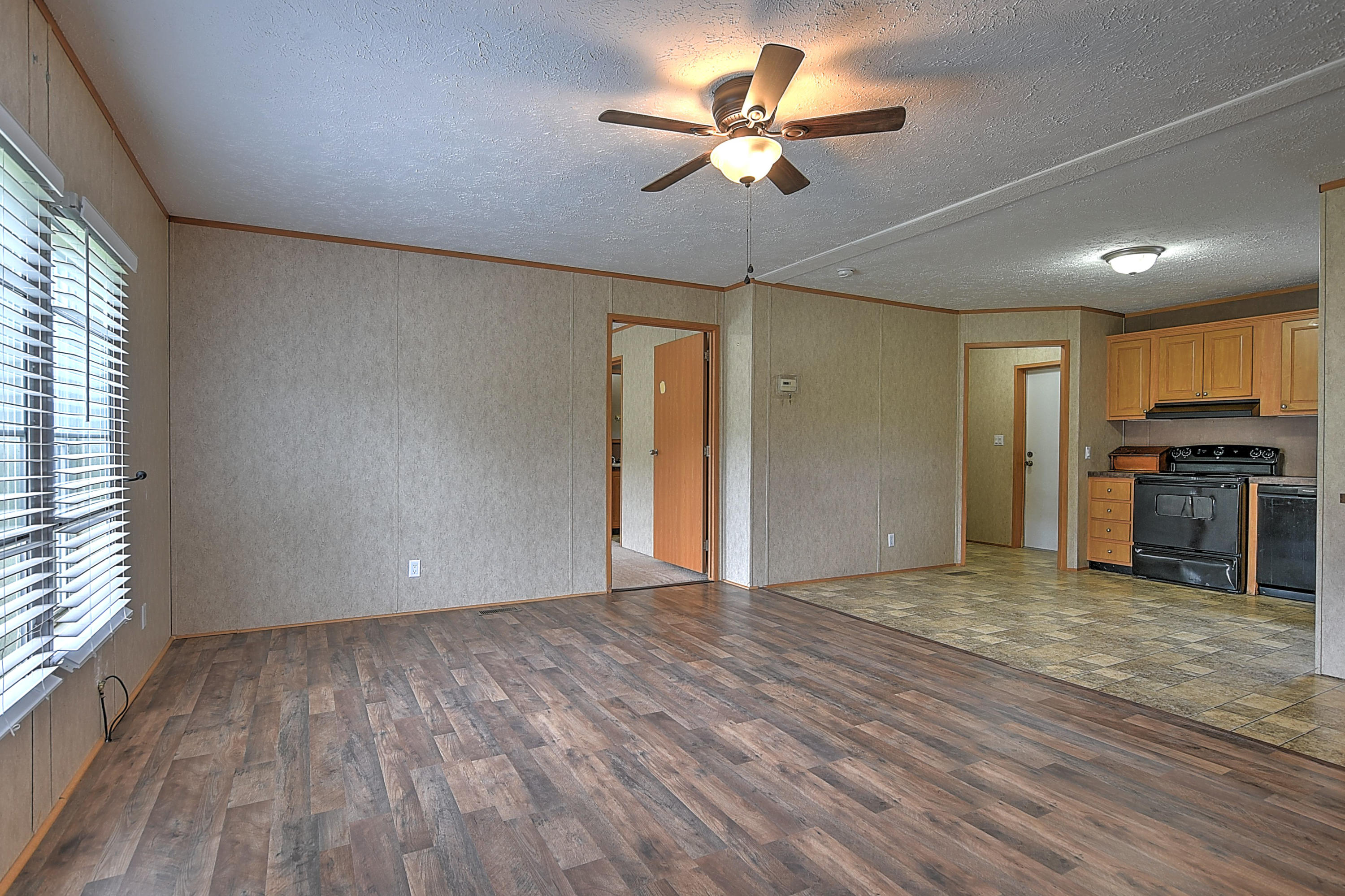 411 Pleasant Vale Road Chuckey, TN 37641 - Photo 4 of 35 411 Pleasant Vale-4