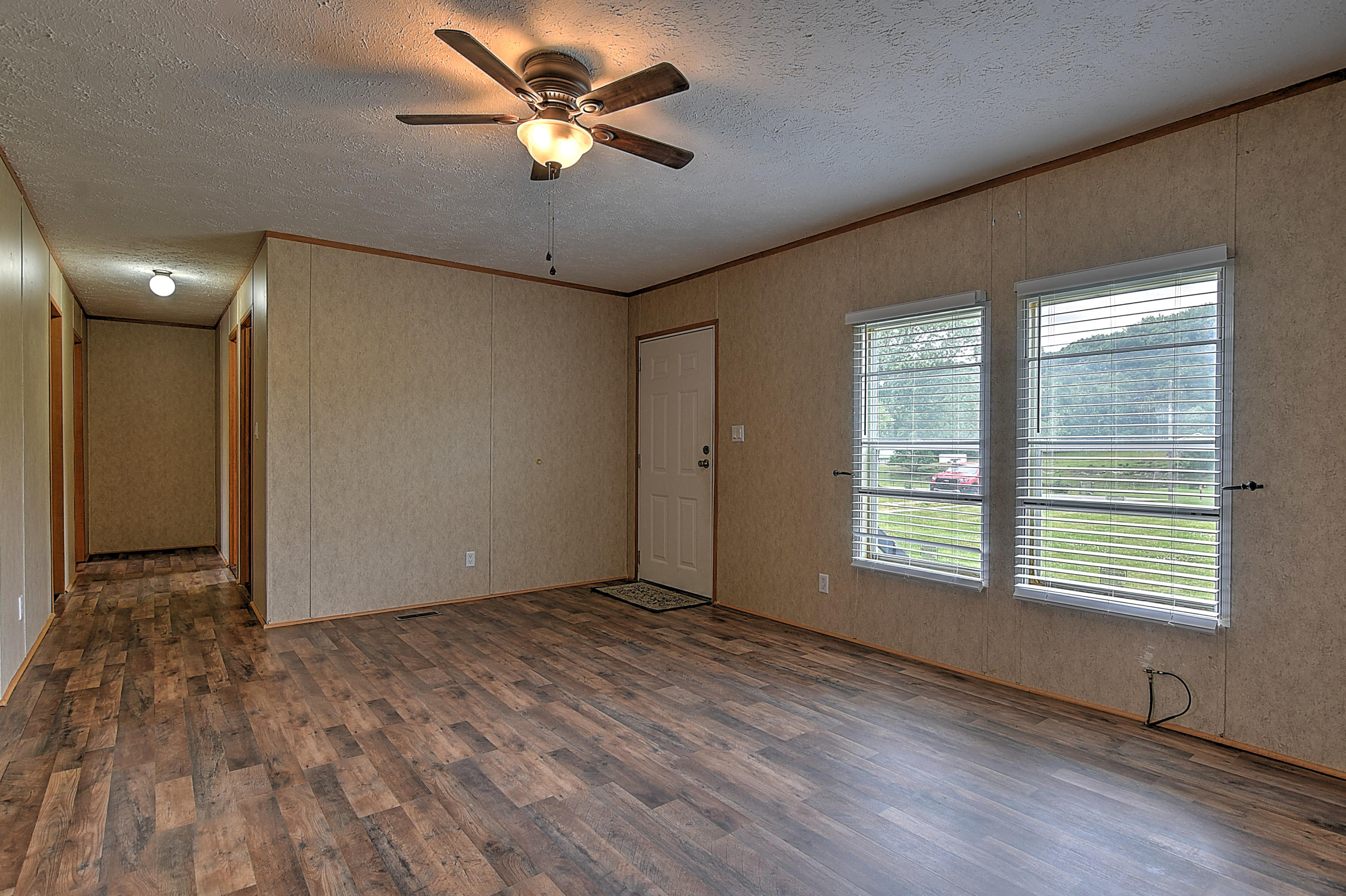 411 Pleasant Vale Road Chuckey, TN 37641 - Photo 7 of 35 411 Pleasant Vale-7