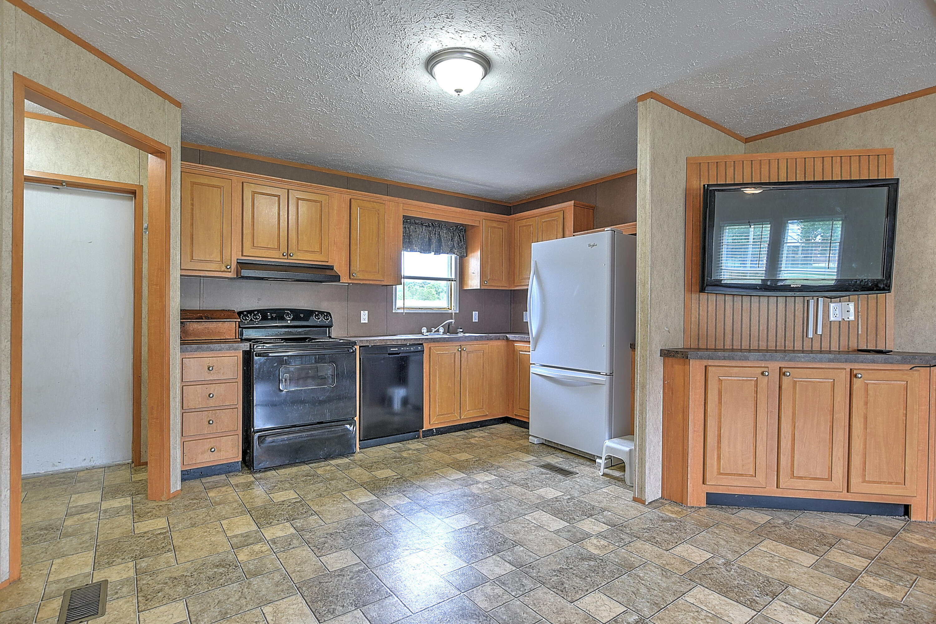 411 Pleasant Vale Road Chuckey, TN 37641 - Photo 8 of 35 411 Pleasant Vale-8