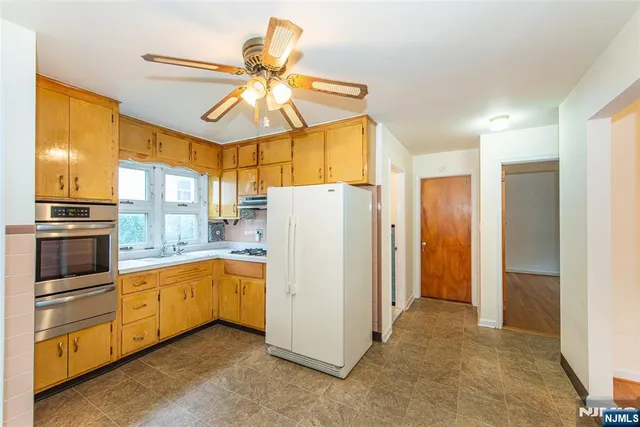 $700,000 | 18 Birch Street, Bloomfield, NJ 07003