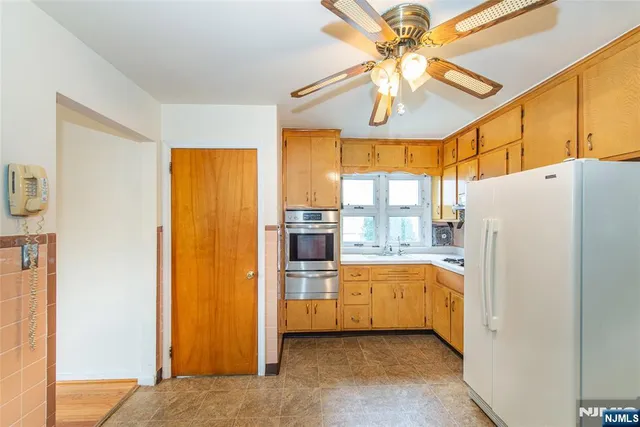 $700,000 | 18 Birch Street, Bloomfield, NJ 07003