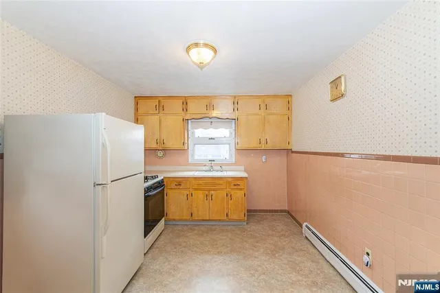 $700,000 | 18 Birch Street, Bloomfield, NJ 07003