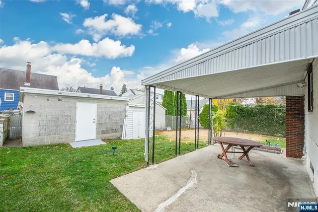 $700,000 | 18 Birch Street, Bloomfield, NJ 07003