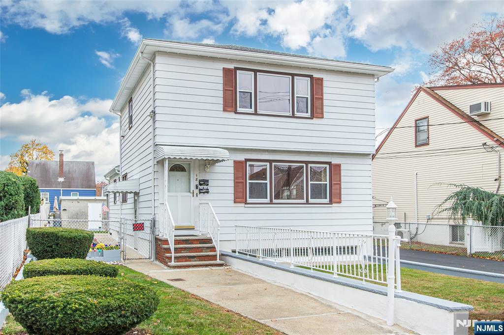 18 Birch Street Bloomfield, NJ 07003 - Photo 5 of 36