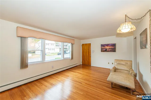 $700,000 | 18 Birch Street, Bloomfield, NJ 07003