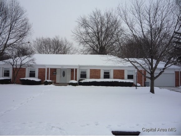 1992 Warson Road Springfield, IL 62704 - Photo 1 of 12