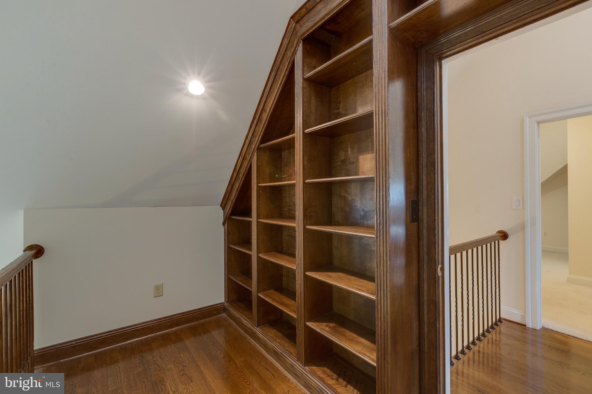 11108 Deville Estates Drive Oakton, VA 22124 - Photo 17 of 47