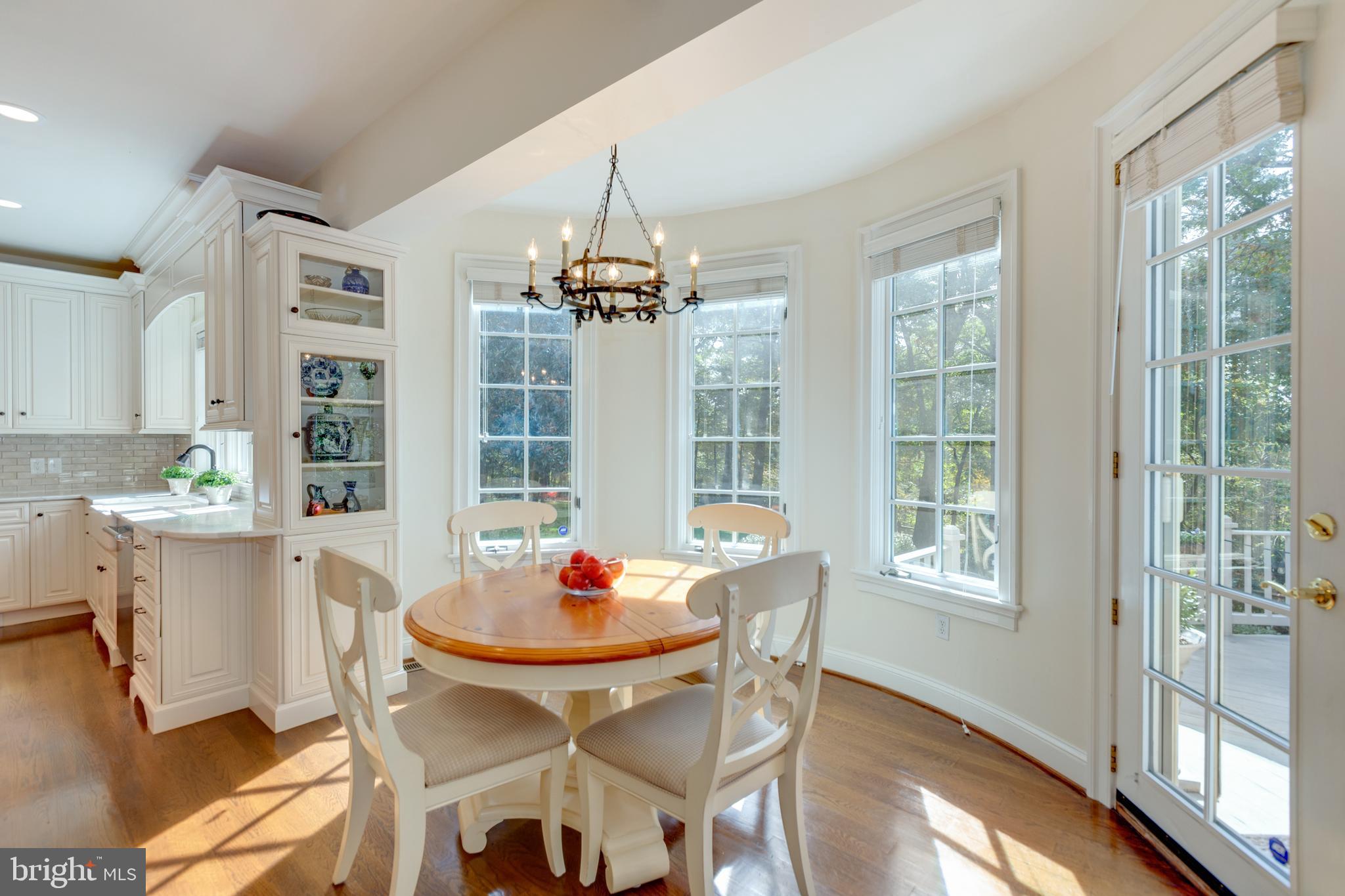 11108 Deville Estates Drive Oakton, VA 22124 - Photo 10 of 47