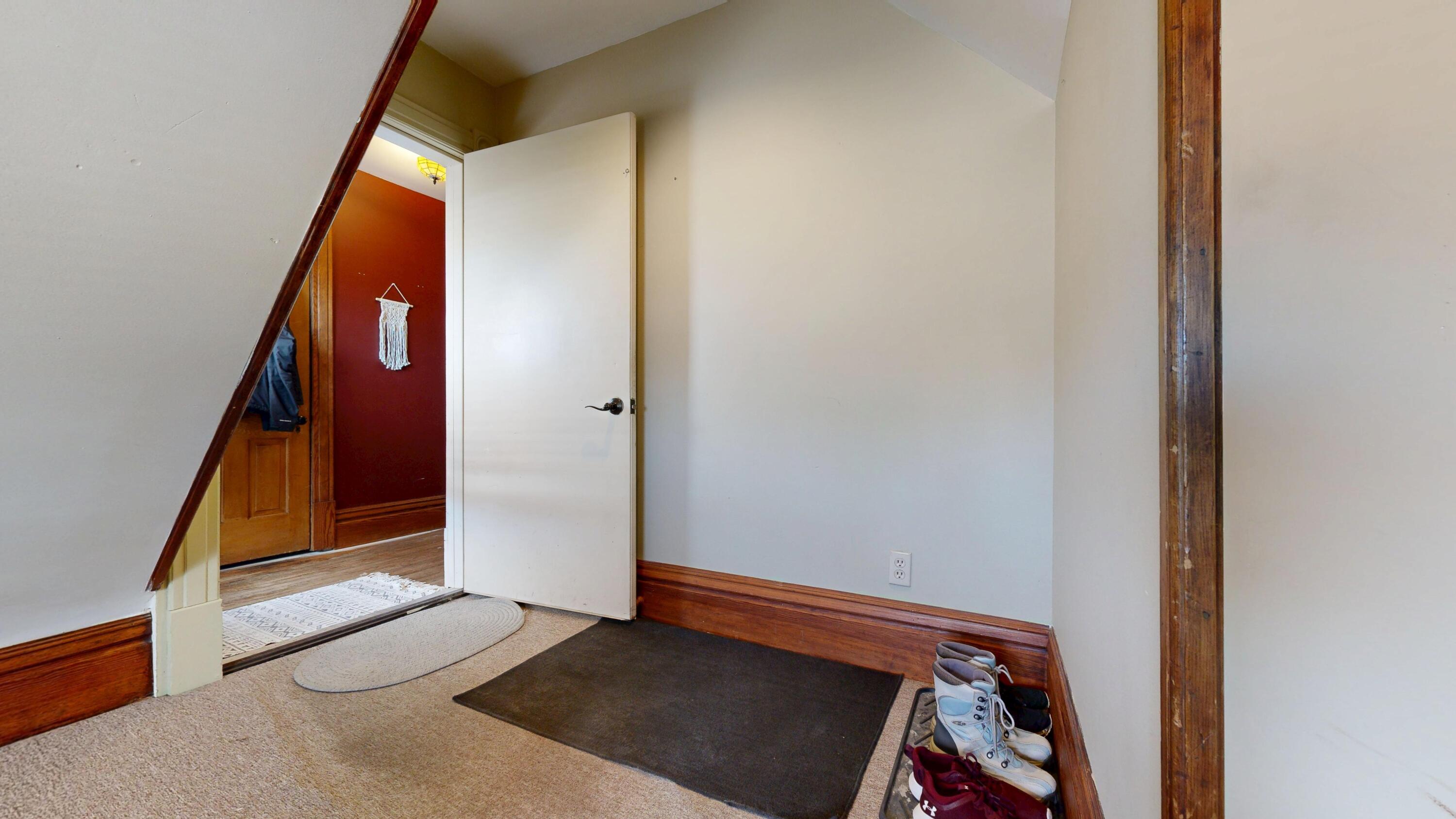 200 West State Street Westby, WI 54667 - Photo 41 of 109 Westby-House-12222025_103723