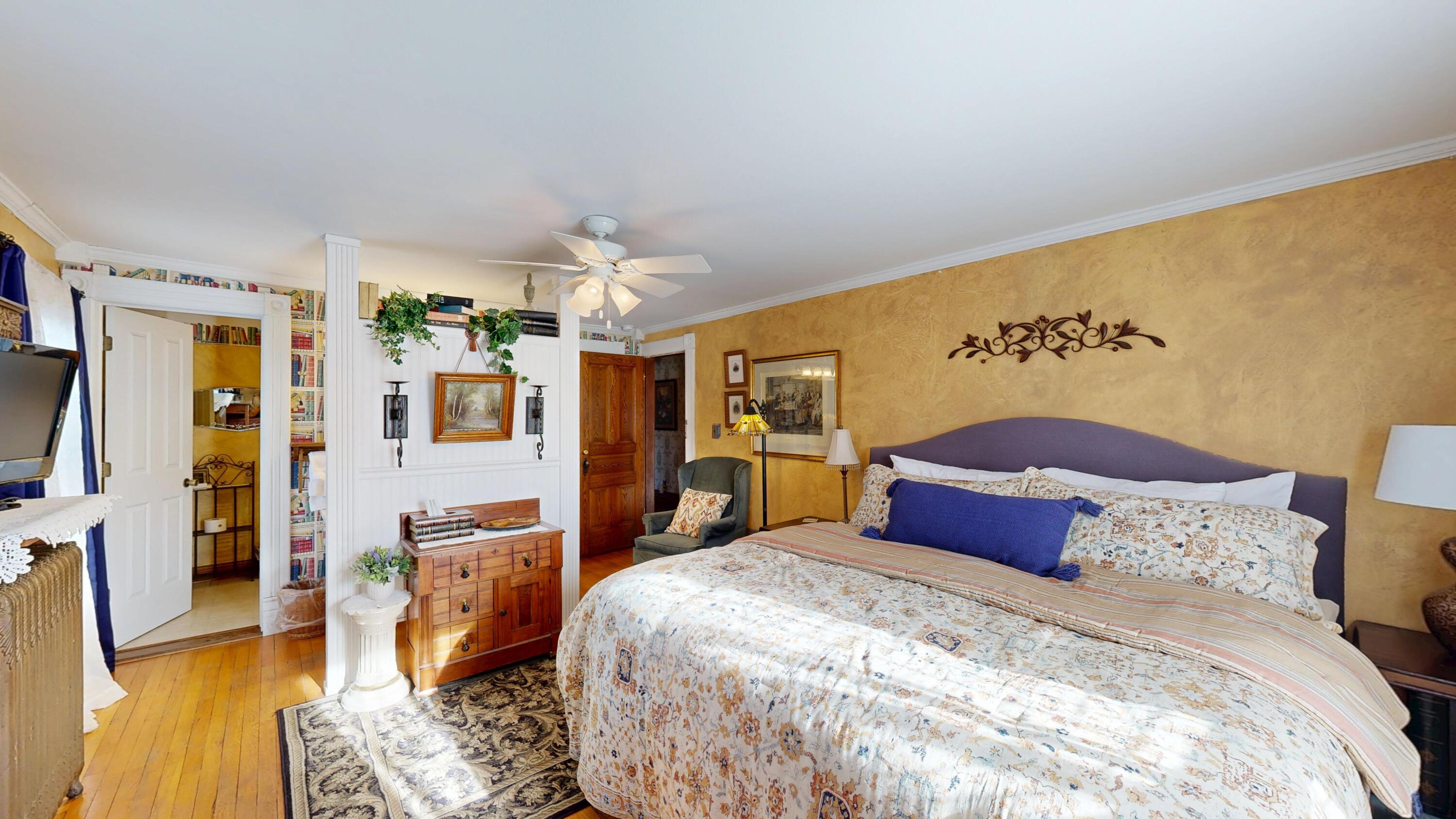 200 West State Street Westby, WI 54667 - Photo 55 of 109 Westby-House-12222025_104428