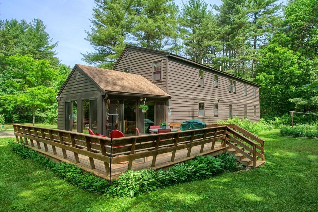 12 Pearl Brook Road Townsend, MA 01474 - Photo 3 of 30 Gallery Image 3