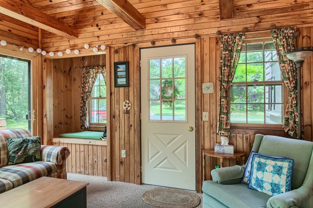 12 Pearl Brook Road Townsend, MA 01474 - Photo 7 of 30 Gallery Image 7