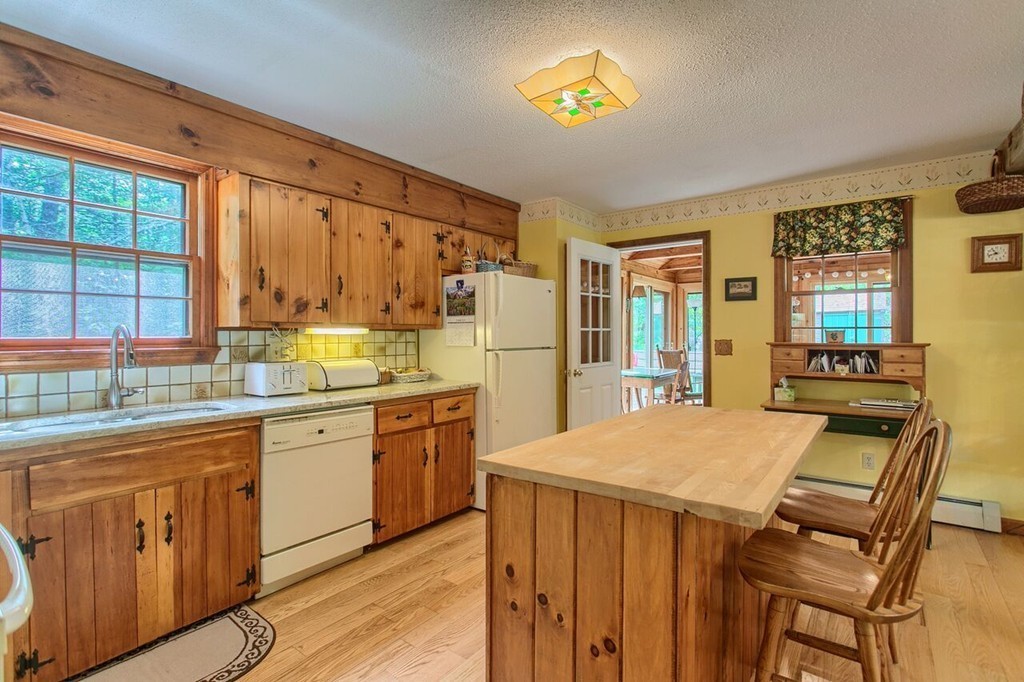12 Pearl Brook Road Townsend, MA 01474 - Photo 10 of 30 Gallery Image 10
