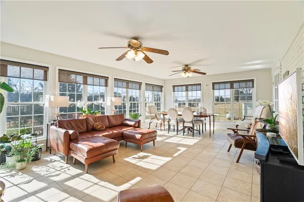 $399,000 | 555 Hubbard Road, Carnesville, GA 30521