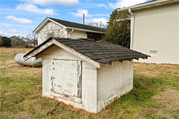 $399,000 | 555 Hubbard Road, Carnesville, GA 30521