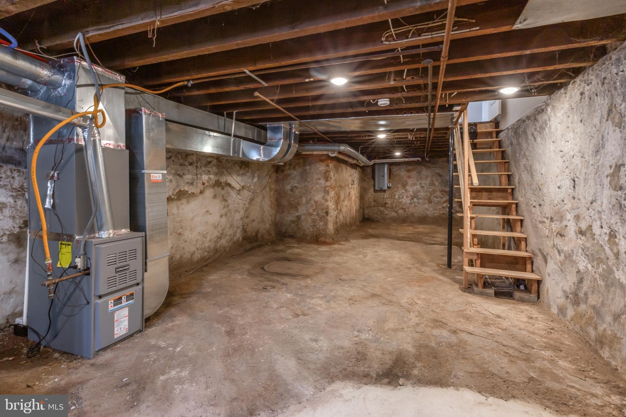 2516 Master Street Philadelphia, PA 19121 - Photo 14 of 36 Gallery Image 14