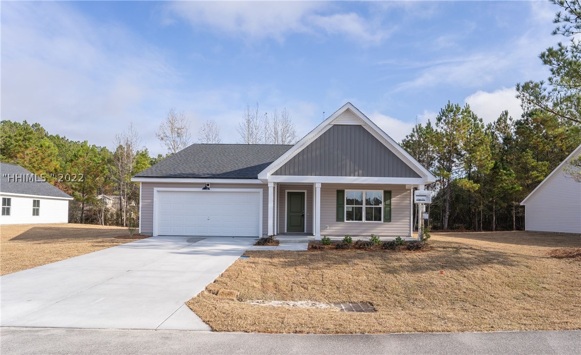 887 Ridgeland Lakes Drive Ridgeland, SC 29936 - Photo 1 of 1