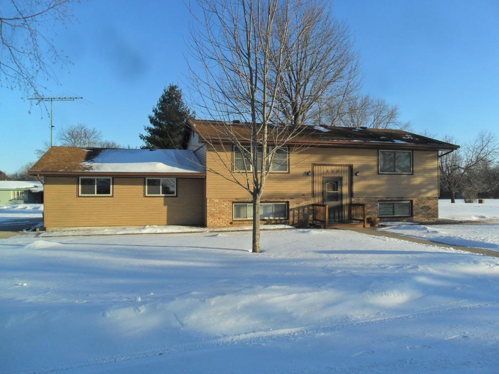 332 Ridge Road Le Sueur, MN 56058 - Photo 1 of 1