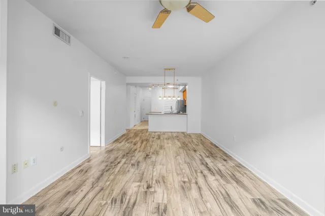 $465,000 | 400 Massachusetts Avenue Northwest, Unit 405, Washington, DC 20001