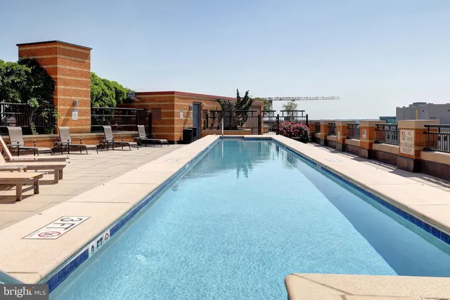 $465,000 | 400 Massachusetts Avenue Northwest, Unit 405, Washington, DC 20001