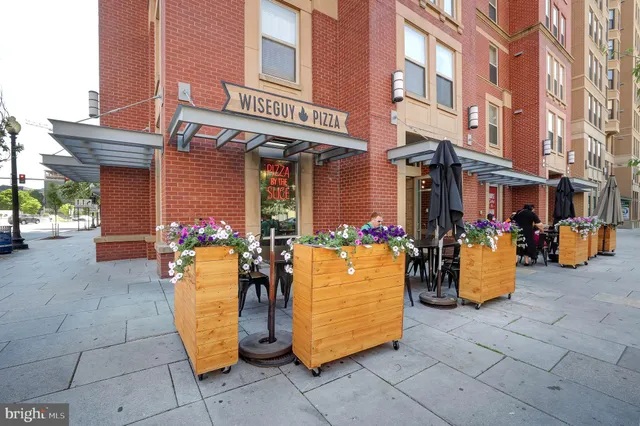 $465,000 | 400 Massachusetts Avenue Northwest, Unit 405, Washington, DC 20001