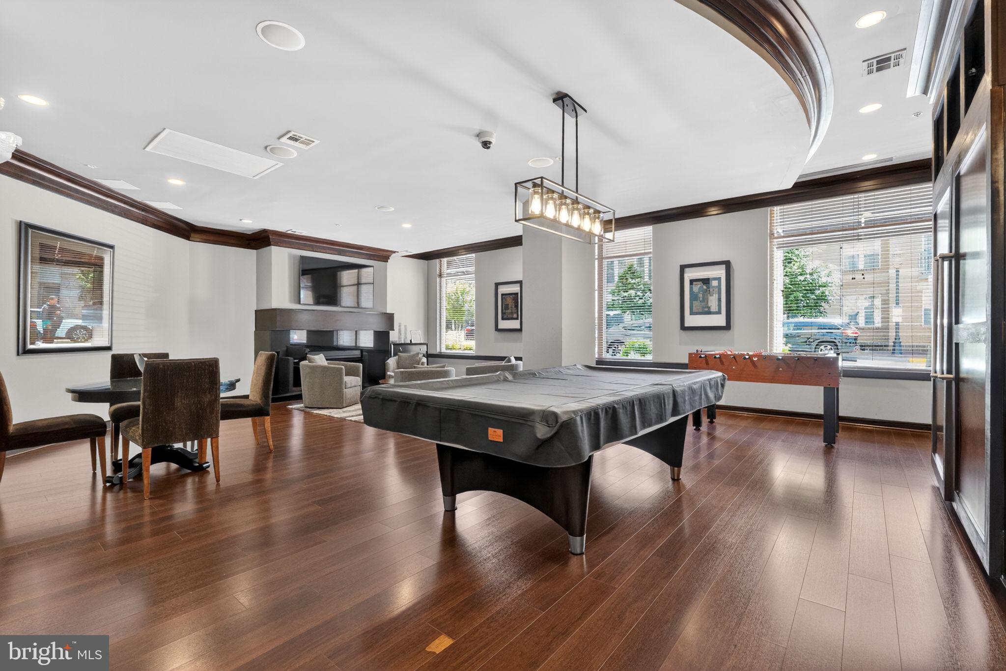 12000 Market Street, Unit 266 Reston, VA 20190 - Photo 34 of 49 Game room
