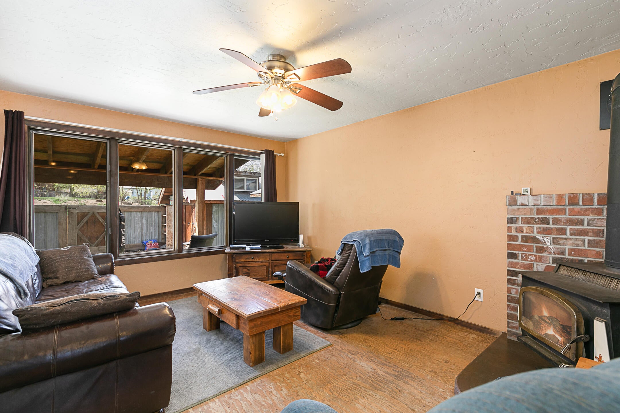 951 South Rimrock Road Prineville, OR 97754 - Photo 23 of 23 2021_04_29_951_sw_rimrock-23