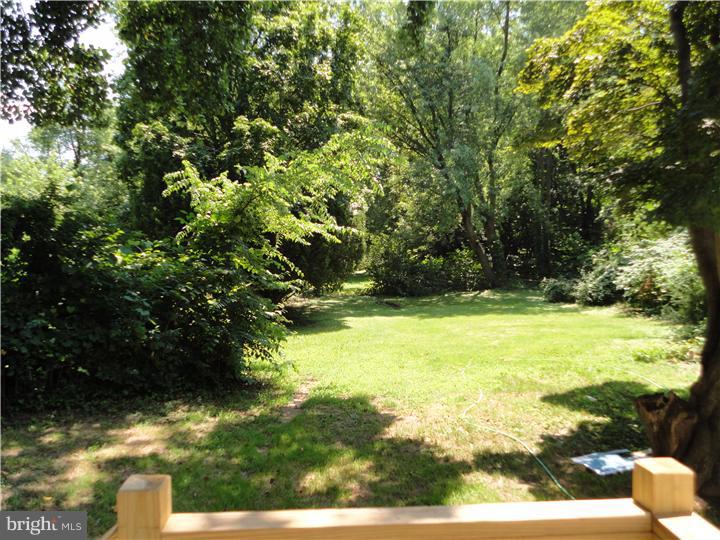 627 Ridge Road Monmouth Junction, NJ 08852 - Photo 12 of 12 Back Yard