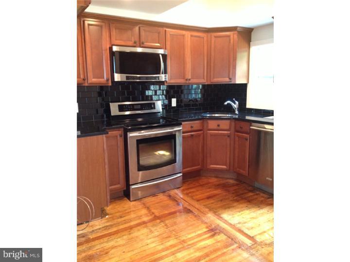 627 Ridge Road Monmouth Junction, NJ 08852 - Photo 4 of 12 Kitchen